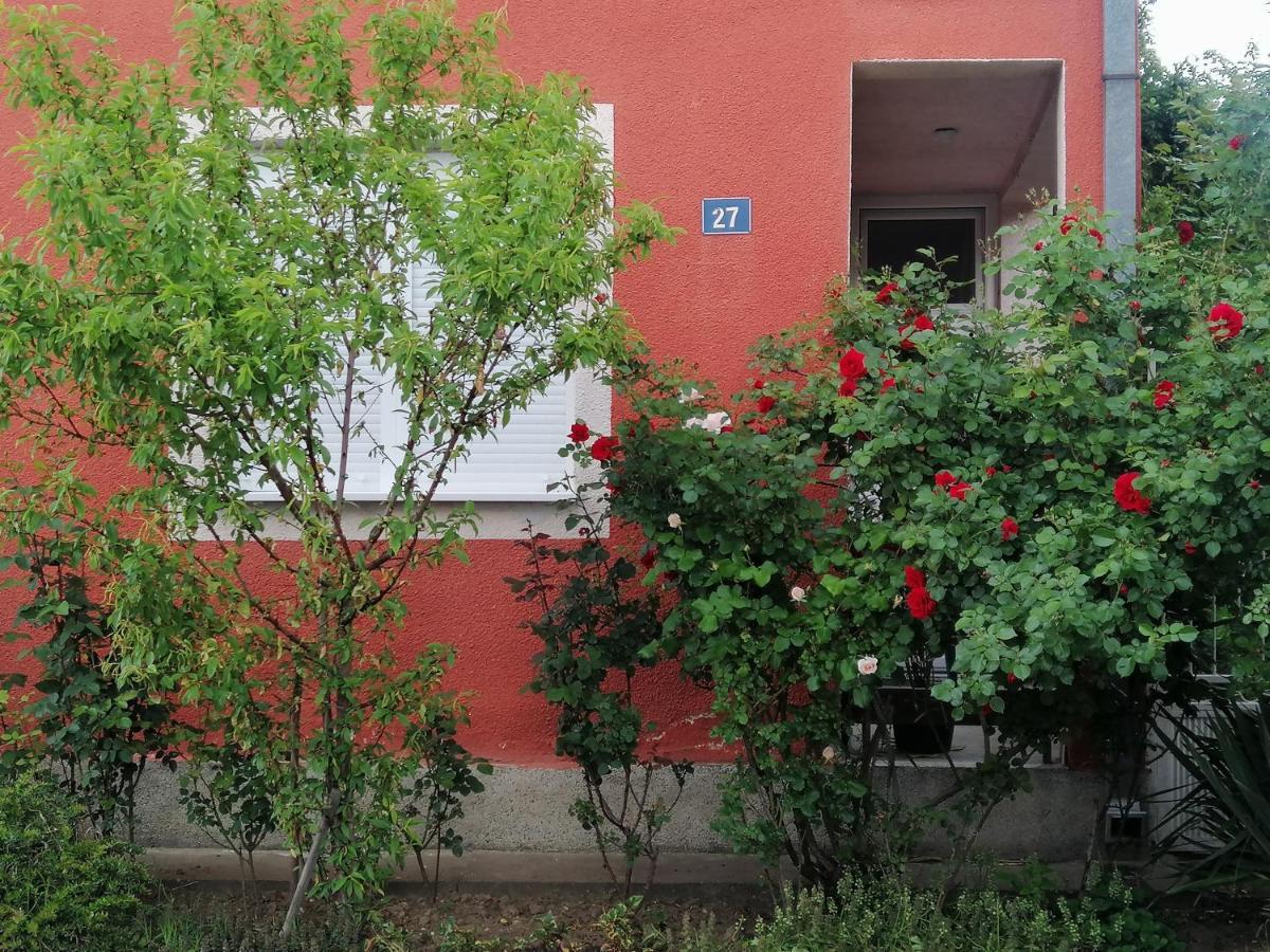 Apartman Nana Jagodina Exterior foto